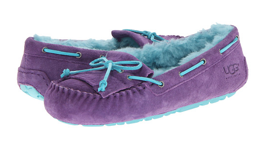 My FAVORITE UGG Slippers on Sale! + Some Great UGG Boots - A Slice of Style