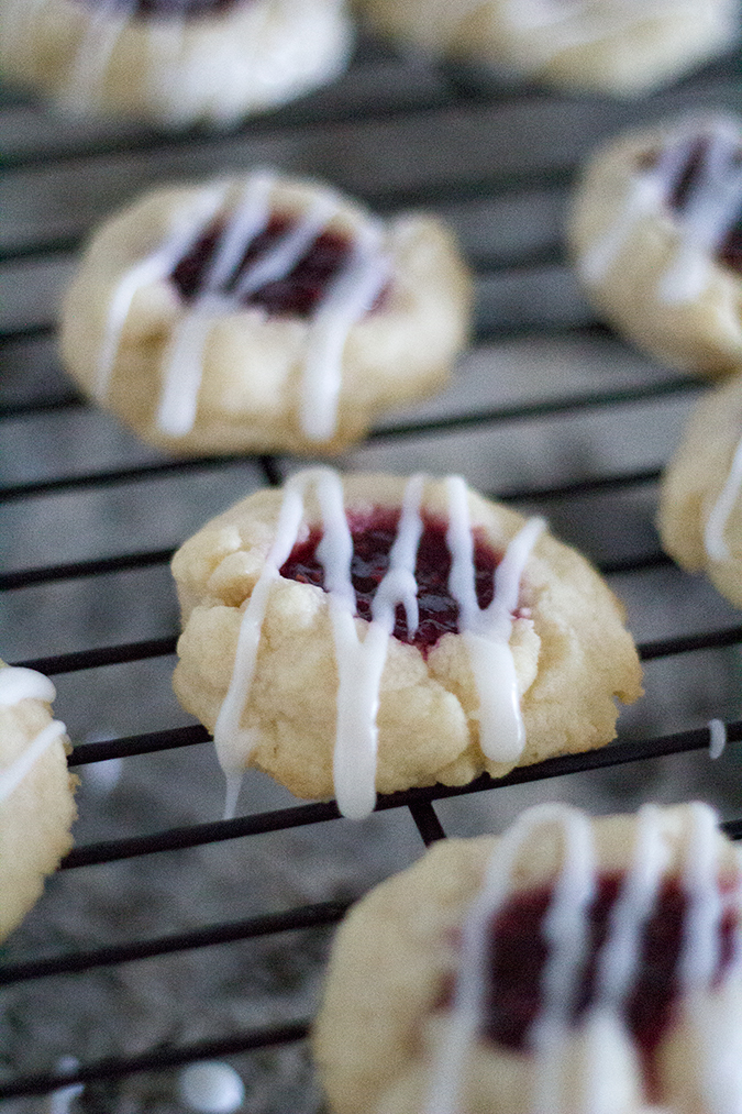 Raspberry and Almond Shortbread Thumbprints, cookie recipes, great holiday cookies, holiday cookie recipes, pretty cookies, easy cookies, easy cookie recipes, the best cookies