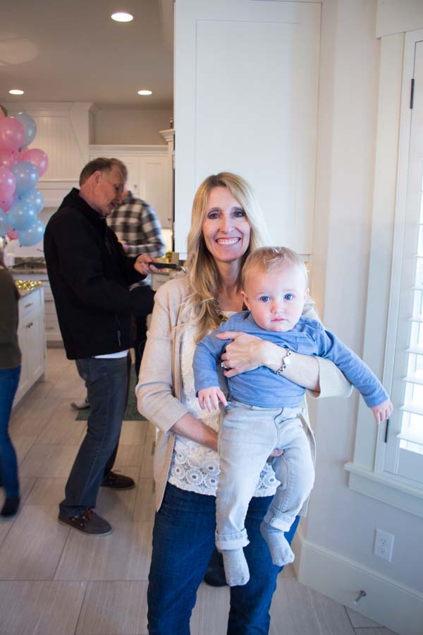 Gender reveal party ideas 