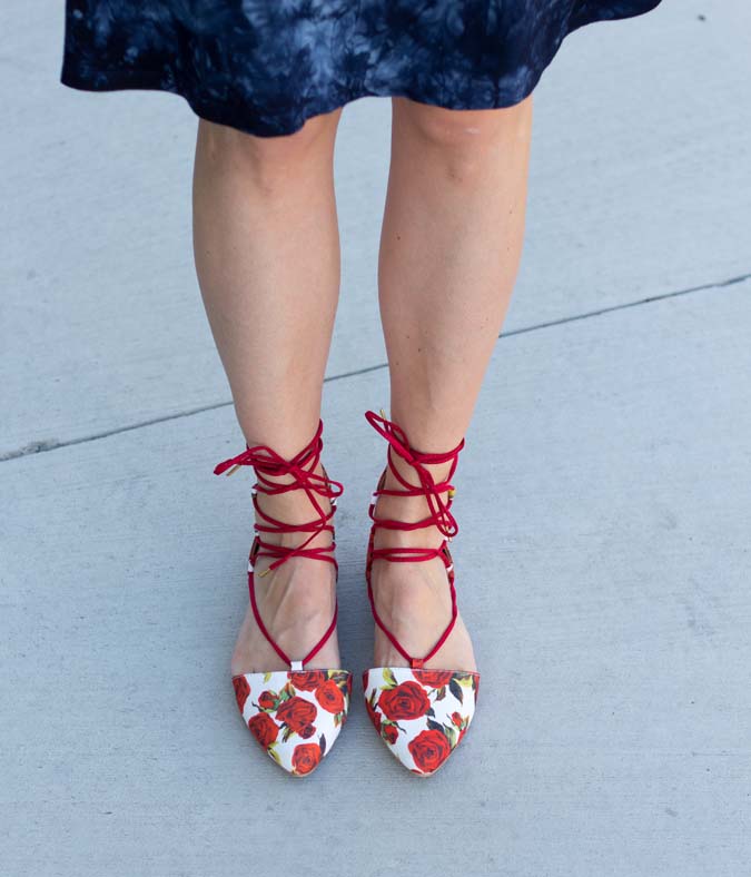 rose tie up flats