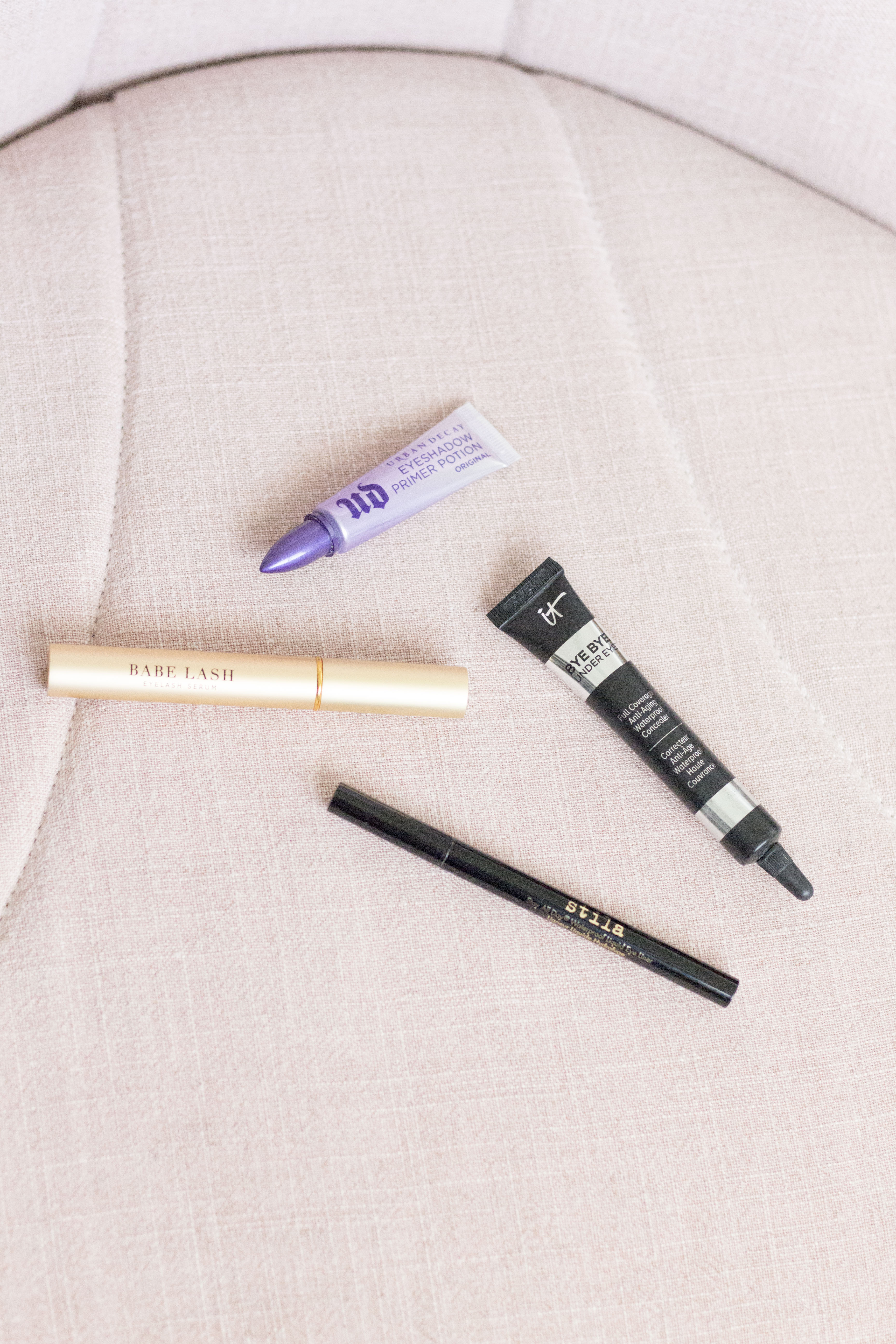 The 4 Best Eye Makeup Products you Need!!