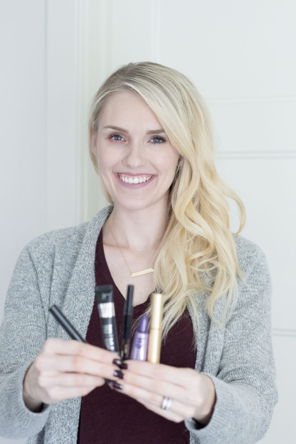 The 4 Best Eye Makeup Products you Need!! A Slice of Style