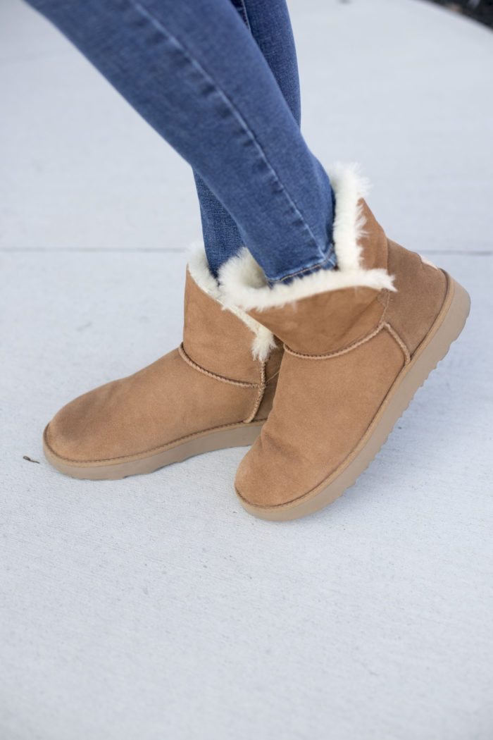 UGG mini