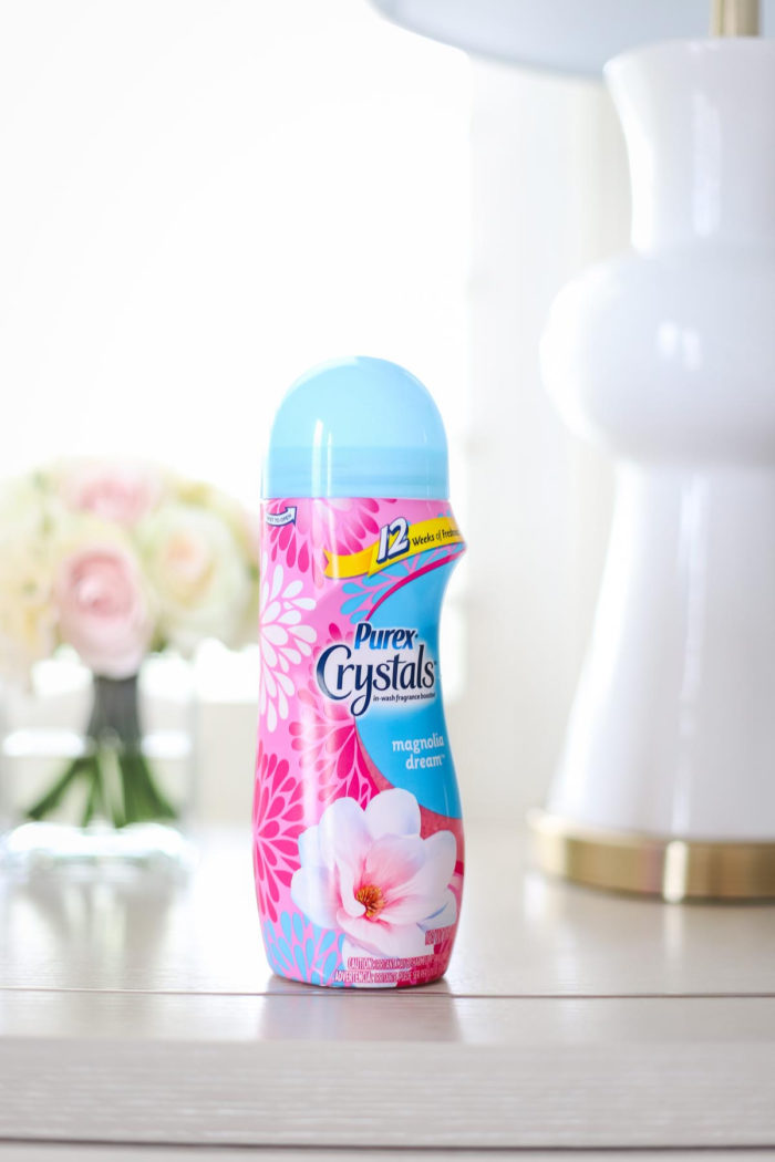 How to Keep your House Smelling Fresh with Purex Crystals featured by top Utah lifestyle blog, A Slice of Style