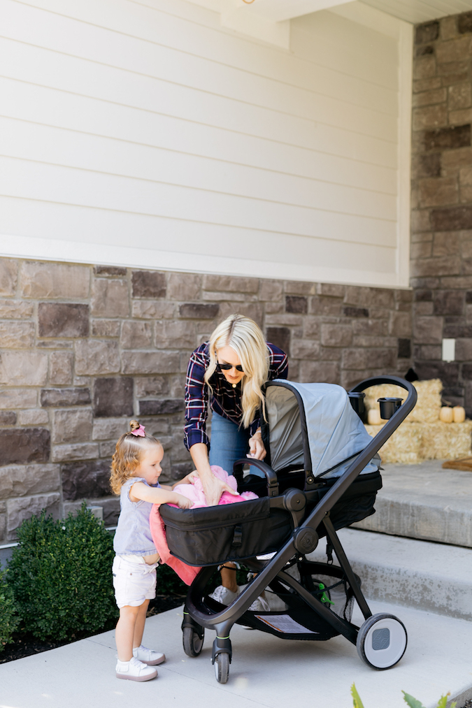 How to use baby stroller online