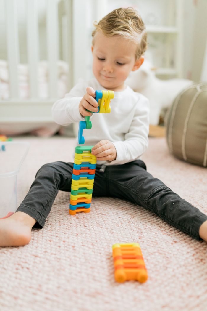 Toys | Mom Life | Blocks | Sand | Painting | Puzzles | Creative Gifts for Kids featured by top Utah lifestyle blog A Slice of Style