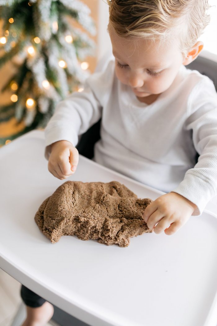 Toys | Mom Life | Blocks | Sand | Painting | Puzzles | Creative Gifts for Kids featured by top Utah lifestyle blog A Slice of Style