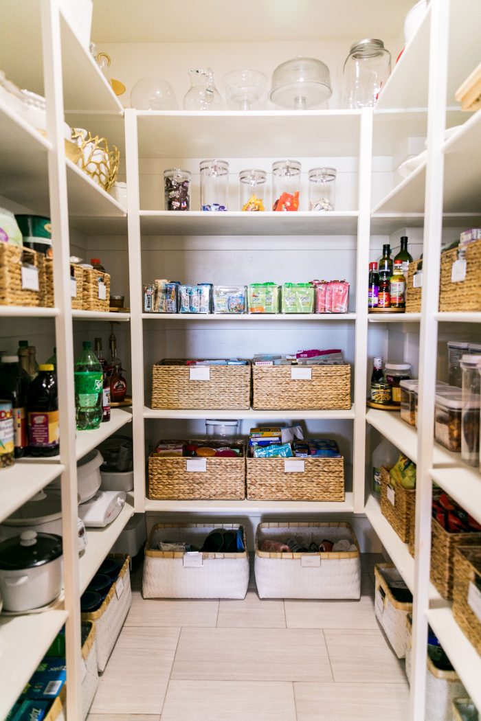 https://asliceofstyle.com/wp-content/uploads/2019/01/5-small-pantry-organization-700x1050.jpg