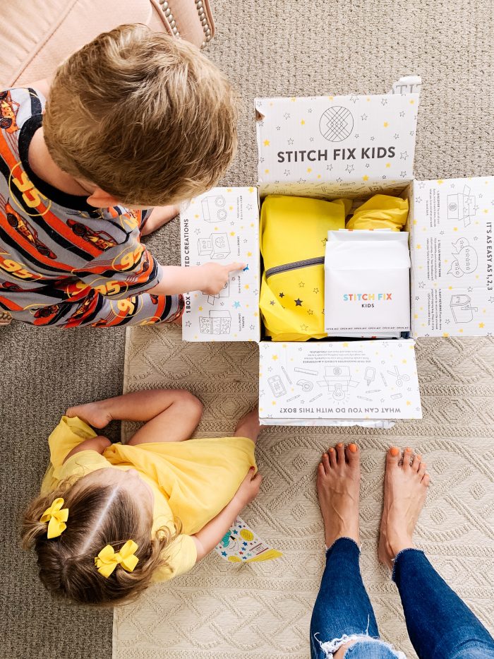 Stitch Fix Kids featured by top US fashion blog A Slice of Style 