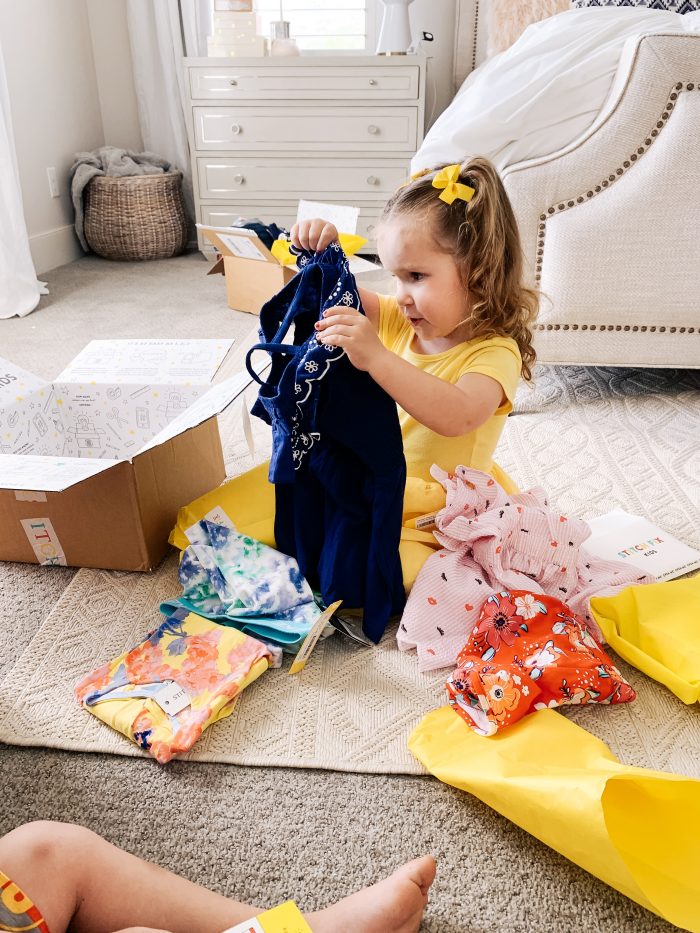 Stitch Fix Kids featured by top US fashion blog A Slice of Style 